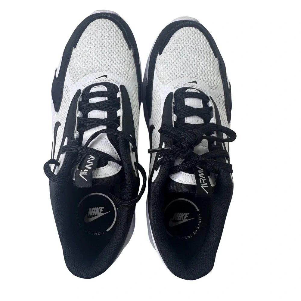 Nike‎ Air Max Bolt Women's  White Black Running Shoes CU4152-101 Size 10